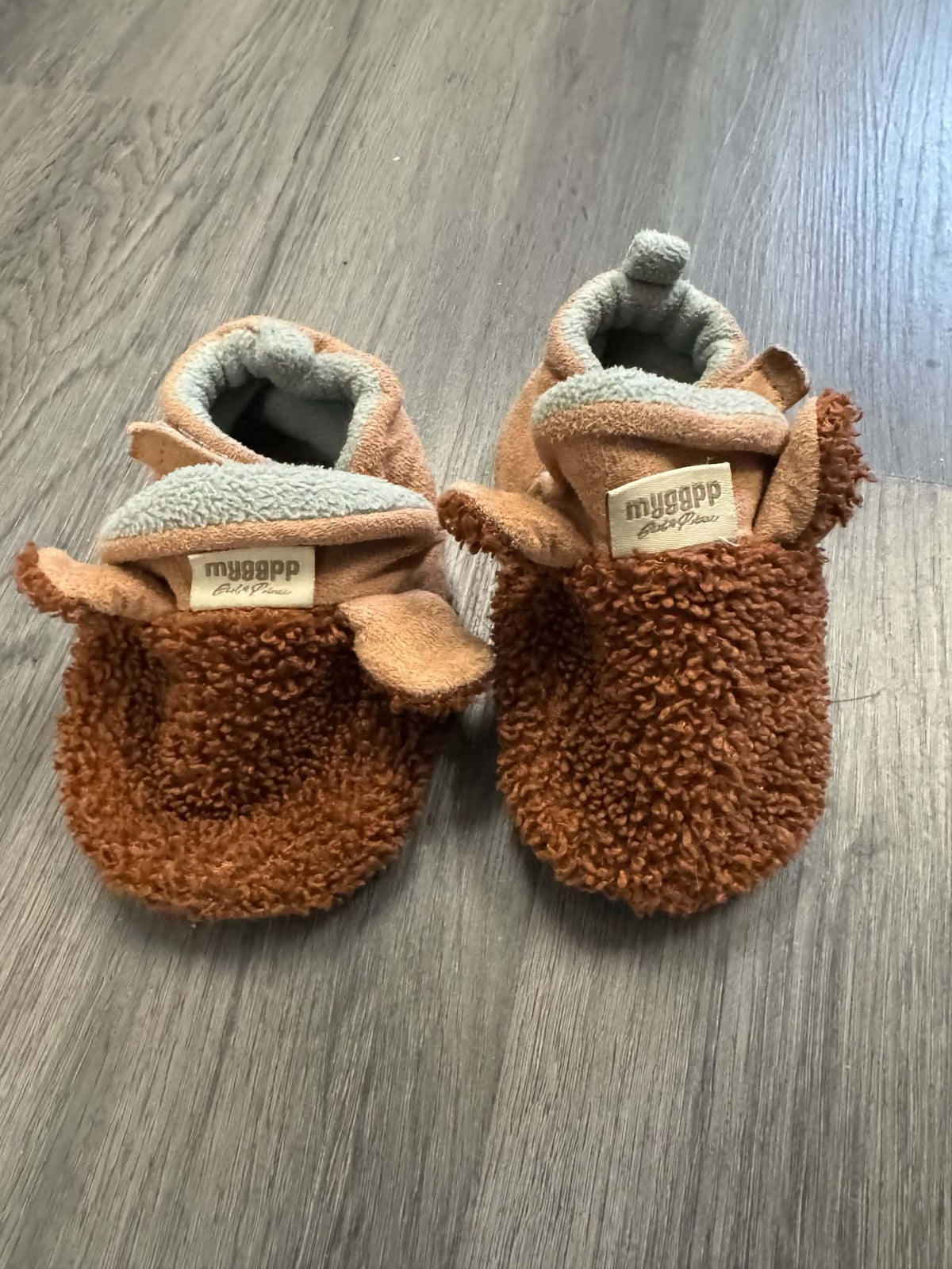 MYGGPP BABY BOOTIES SIZE 6-12M