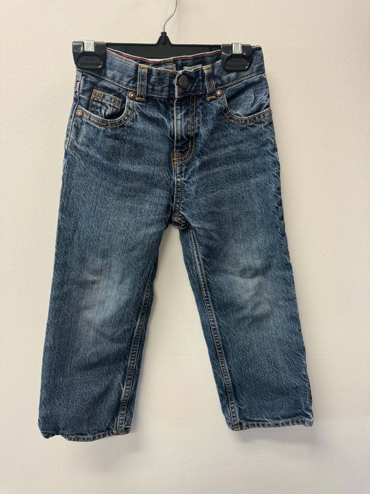 OSHKOSH STRAIGHT LEG JEANS SIZE 5