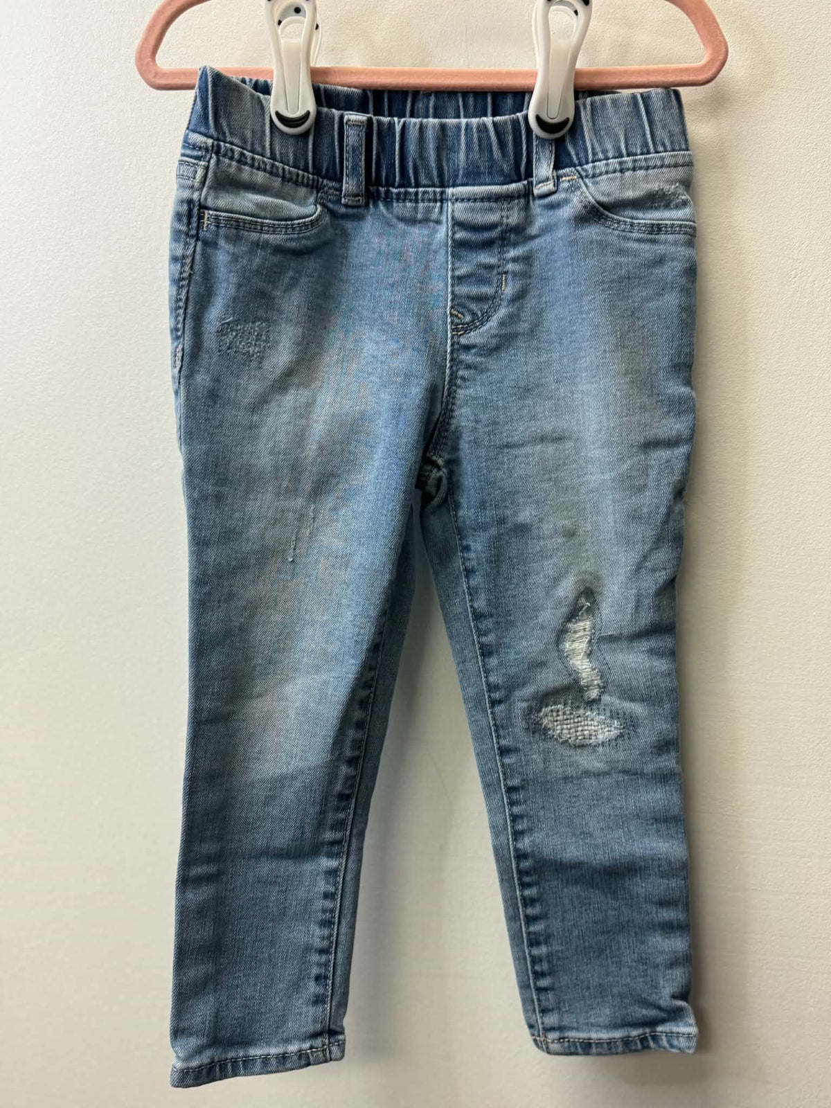 GAP STRETCHY JEANS SIZE 3T