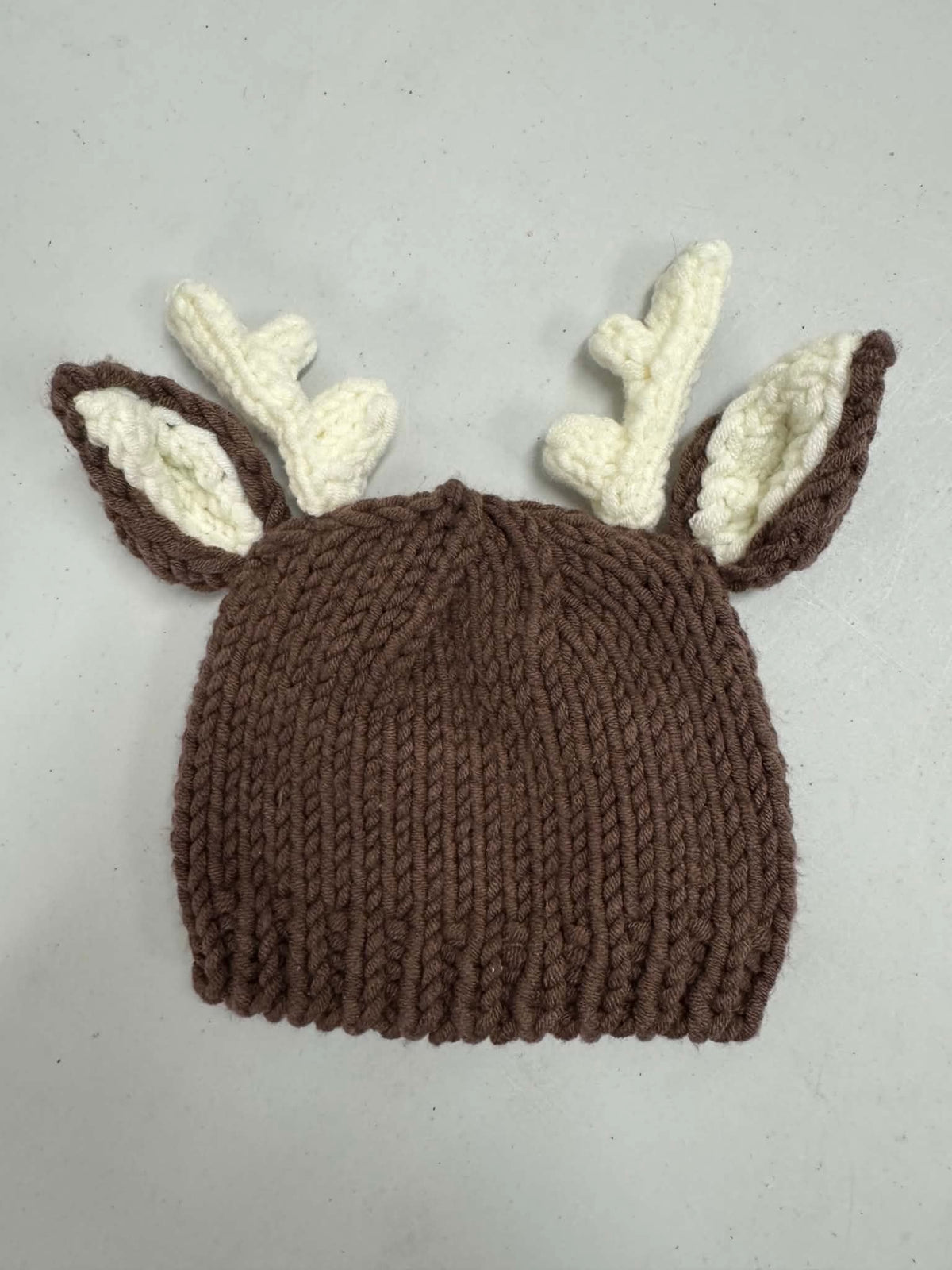 ANTLER TOQUE 0-6M ROUGHLY